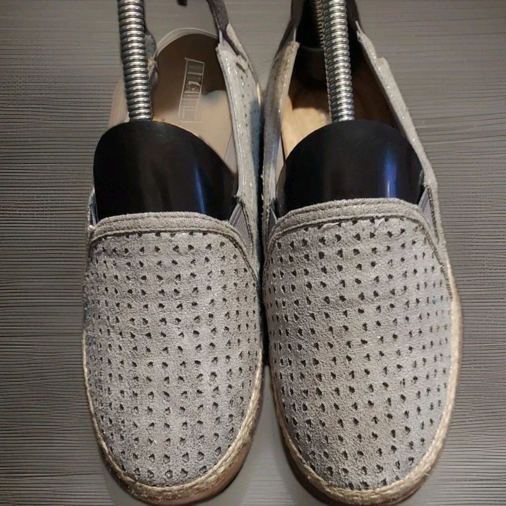 Clark's Daelyn Summit Metallic Pewter Perforated Leather Espadrilles Shoes Sz 6M